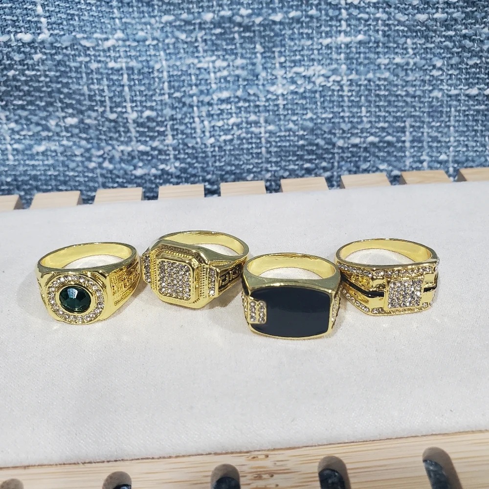 4 Set Classic Luxury Rings